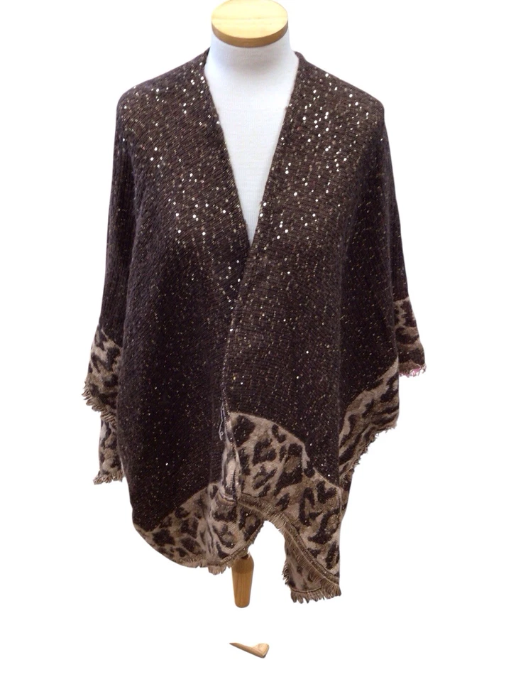 Poncho INC Mujer Estampado Animal Con Salpicaduras Talla Única Foto 1 de 1