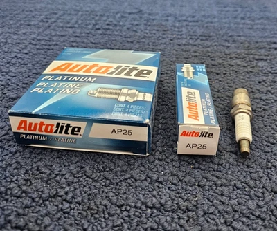 (CANTIDAD 4) Autolite AP25: bujía platino para chasis de autocaravana Ford F-53 1997 Foto 1 de 4