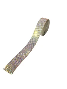 AB Regenbogen selbstklebende Strassrolle 1 Yard (91,44 cm) 8 Reihen super funkelnd UK - Bild 1 von 2
