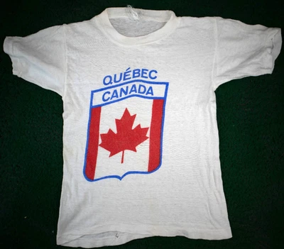 Camiseta gráfica vintage anos 50 anos 60 Canadá Quebec algodão tamanho juvenil - Imagem 1 de 4