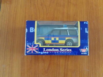 Motormax British Street Scenes - POLICE4x4  - Model  new and boxed free p=p - Image 1 of 2