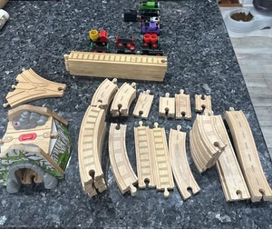 47 Pc Thomas Train Engine Wooden Tracks Tunnel Station Mountain Overpass + Cars - Picture 1 of 15