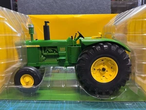 ERTL1:16 John Deere 5010 Alloy Tractor Model - Picture 1 of 9