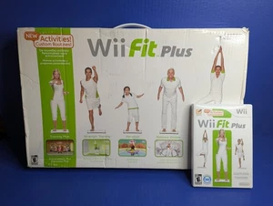 Wii Fit Plus Bundle - Nintendo Wii - Bild 1 von 11