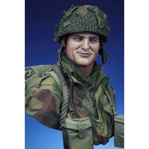 1/10 BUST Resin Model Kit British Soldier Paratrooper WW2 Unpainted - Picture 1 of 3