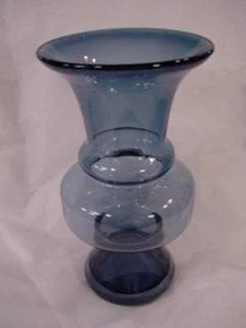 Vintage Unusual Shape Hand Blown Art Glass Blue Vase - Picture 1 of 2