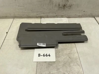 Chevrolet Traverse 2010 asiento trasero derecho del lado del pasajero cubierta interior de pista OEM+ Foto 1 de 4