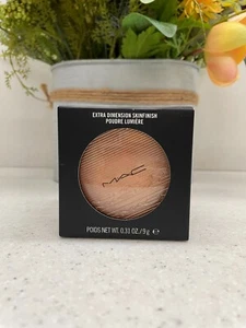 MAC Extra Dimension Skinfinish Highlighter (You Pick) NIB 0.31 oz / 9 g - Picture 1 of 7