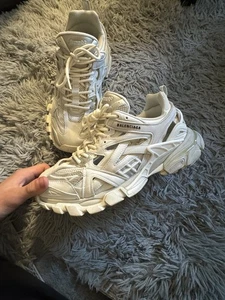 Balenciaga Track V2 Weiß Schue Sneaker - Bild 1 von 4