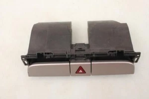 Ablagefach 3C0858407 VW Passat 3C B6 2.0TDI 140PS Schublade Warnblinker Schalter - Bild 1 von 6