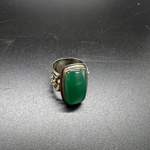 925 Sterling Silver Vintage Green Smooth Stone Beaded Statement Ring Size 7 - Picture 1 of 5