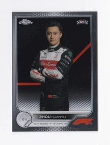 Topps 2022 cromo Fórmula 1 #65 Zhou Guanyu radiocontrol - Imagen 1 de 2