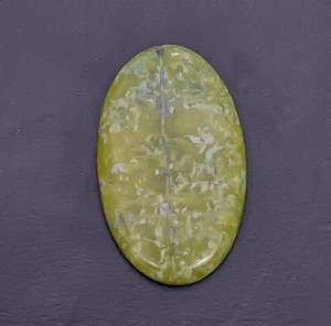 83.10 Carat Natural Green Vessonite Oval Gemstone, for Pendant jewelry Making - Picture 1 of 7