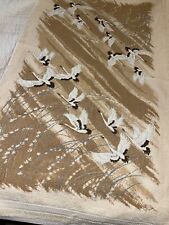 Vintage NOS -R. A Briggs flying Birds geese bath towel Windward color Vanilla EC