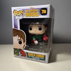 Funko Pop Charlie Conway The Mighty Ducks #788 With Protector - Bild 1 von 6