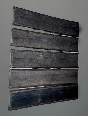 Clips pelacables para rifle Mauser de 8 mm K98 98K M24 M48 post rumano Segunda Guerra Mundial Foto 1 de 2