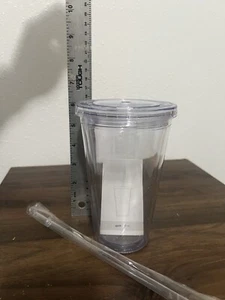 Tumbler  Drink Cup w/ lid and straw 16oz Clear - Picture 1 of 4