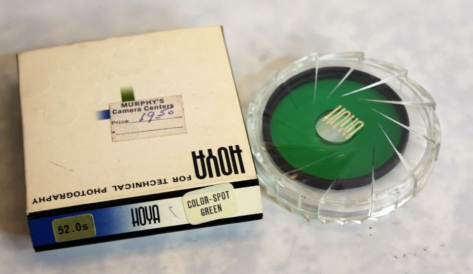 EARLY OLD NEW STOCK HOYA 52MM COLOR-SPOT GREEN SCREW IN FILTER WITH BOX - Image 1 of 1