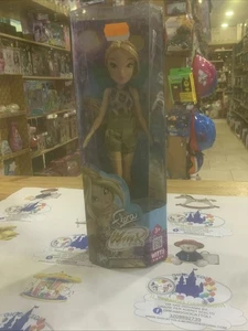 BAMBOLA WINX CLUB FASHION DOLL - FLORA - WITTY TOYS - Foto 1 di 1