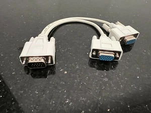 NEW VGA Computer Monitor Display Splitter Cable - 10" inches - Picture 1 of 3