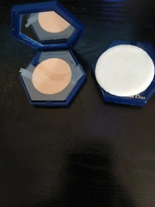 Christian Dior Diorlight Poudre compact # 621 Transparent Medium  Super Rare - Picture 1 of 2