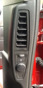 CITROEN C4 GRAND PICASSO EXCL+ 2013-2022 PRESA ARIA POSTERIORE CON PANNELLO DI CONTROLLO DESTRO - Foto 1 di 3