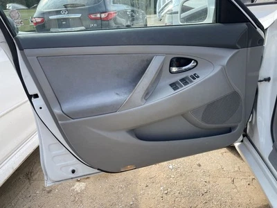 Toyota Camry 2010 panel de moldura de puerta delantera 970730 Foto 1 de 4