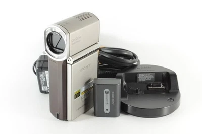 SONY HDR-TG1 Digital Hi-Vision Handycam Camcorder HD 10x Zoom w/Battery - Image 1 of 3