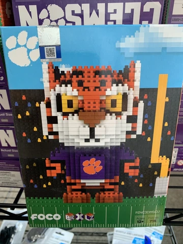 FOCO The Tiger Clemson Tigers BRXLZ Mascot Tiger 715pc Cover