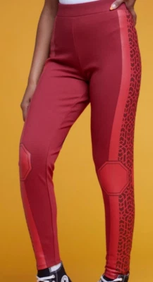 Her Universe Marvel Ms. Marvel Hero 女式打底裤 L 码 — 第 1/2 张图片