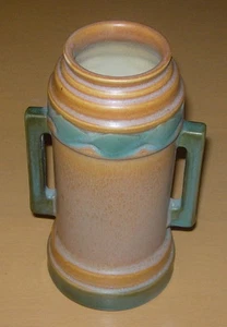 ROSEVILLE  FUTURA  TWO HANDLED VASE  TANKARD  6"  C. 1924  ART DECO - Picture 1 of 5