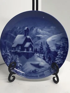 Prussian blue Berlin China collectible 1973 #2 plate dated Christmas - Picture 1 of 4