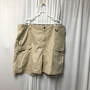 Wrangler Hiker Shorts Mens Size 48 Durable Canvas Multi-Pocket Comfort Waist NEW - Picture 1 of 8