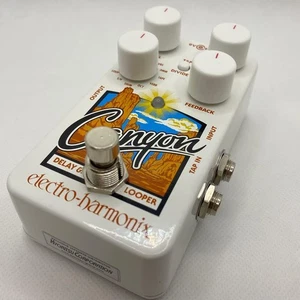 Electro-Harmonix Canyon Delay and Looper Pedal with 11 Individual Effects - Picture 1 of 4