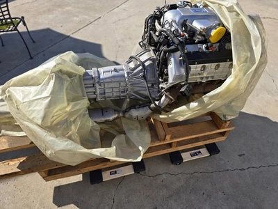 Módulo de motor completo modular Ford Mustang SVT Cobra 1998 4,6 L 4 V nuevo de stock con transmisión Foto 1 de 4