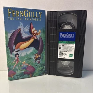 Ferngully The Last Rainforest VHS-Kassette mit Box — Vintage Animated Family Vintage! - Bild 1 von 6