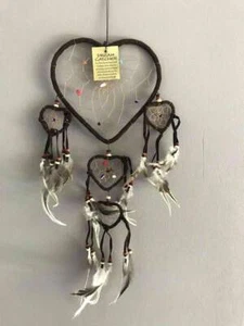 Attrape-rêves dreamcatcher marron en plumes, cuir et pierres forme coeur - Picture 1 of 3