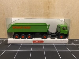 WIKING 6760227 MAN F90 Rear Tipper - WIMO BAU - 1:87/HO - Picture 1 of 4