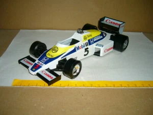 BURAGO Williams FW 08 Rennwagen, 1-24, 09-20 Zustand / Condition: 2-? f – 9,99 4 - Picture 1 of 3