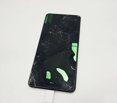 Google Pixel 3 XL 64GB Clearly White Unlocked Smashed Faulty Damaged Smartphone - image 1 of 4