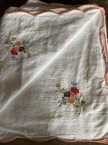 Vintage Hand Embroidered Tablecloth 78cm Square Edged,, White Cotton - Picture 1 of 7