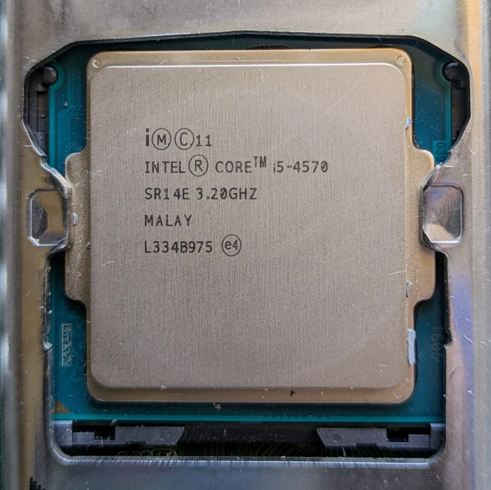 Intel Core i5 - 4570 / SR14E  3.20GHz 6MB Quad-Core CPU LGA1150 - Image 1 of 1