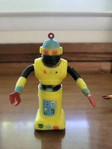 VINTAGE Space Fighters Robot 4.5" Action Figure Zeroids HONG KONG RARE - Picture 1 of 7