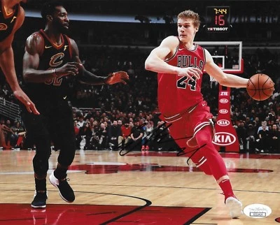 Lauri Markkanen signed Chicago Bulls 8x10 photo autographed JSA 2  - Image 1 of 2