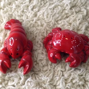 VTG Sonoma Lifestyles Nantucket collection Lobster and Crap S/P shakers, Maine - Picture 1 of 3