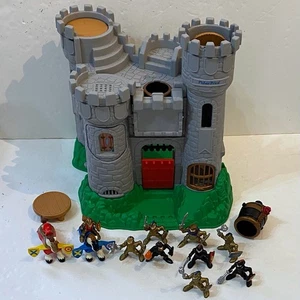Fisher Price 1994 Mittelalter Spielzeug Burg Ritter Figuren Kanonen Pferde Vintage 90er - Bild 1 von 20