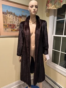 USA Natural Female 43" Long Black Ranch Female Mink Size 2/4 Small Real Fur Coat - Picture 1 of 8
