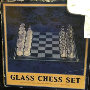 Traditional Glass Chess Set Board Game 32 Frosted Pieces Approx 25cm - Picture 1 of 8