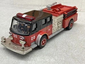Vintage Corgi Chicago Fire Department # 20 American La France Fire Pumper Truck - Picture 1 of 17