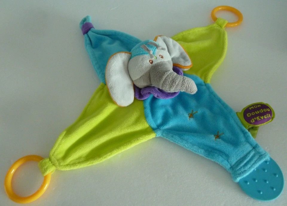 M12. DOUDOU ET COMPAGNIE PLAT MON DOUDOU D'EVEIL ELEPHANT bleu vert étoile TBE - Photo 1/3